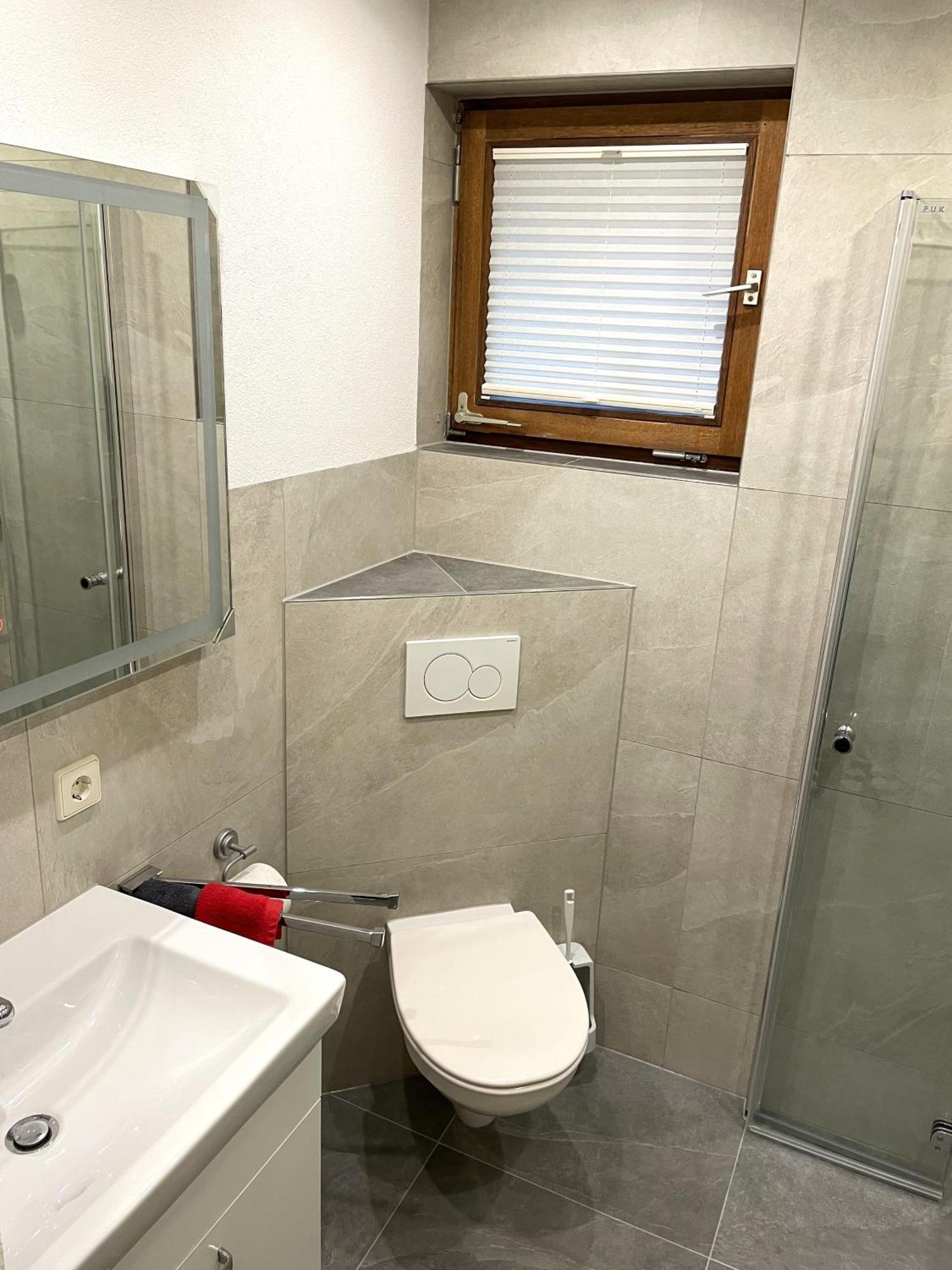 Ferienwohnung Urban - Jasmin -- Meersburg Dış mekan fotoğraf